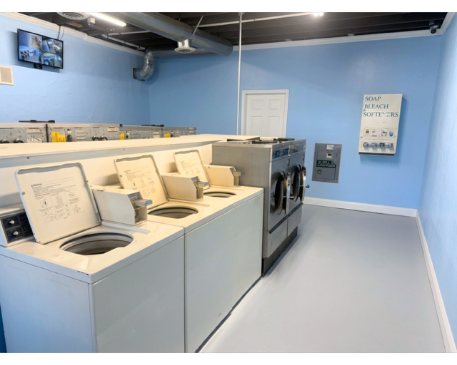 CLV Sunset Laundry 001